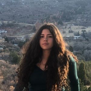 Meet your Posher, Kayla